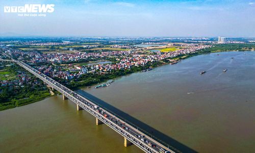 Dự án Trục đại lộ cảnh quan sông Hồng nhằm từng bước hiện thực hóa mục tiêu xây dựng "Thành phố bên sông", trong đó sông Hồng không còn là ranh giới tự nhiên mà trở thành trục kết nối và động lực phát triển chủ đạo của Thủ đô.