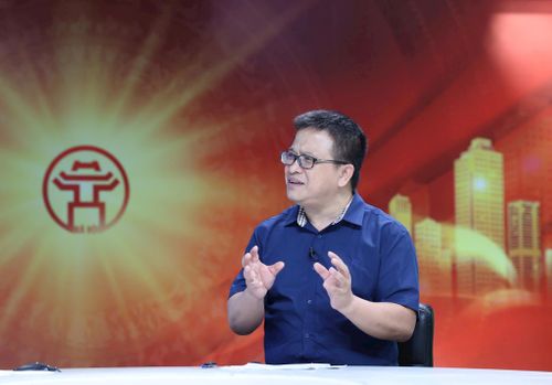 PGS.TS Phạm Hoàng Kiên thông tin tại chương trình. Ảnh: Thanh Hải