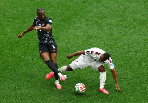  Assim Madibo bị treo giò 5 trận sau pha phạm lỗi khiến Ismael Kone chấn thương nặng. 