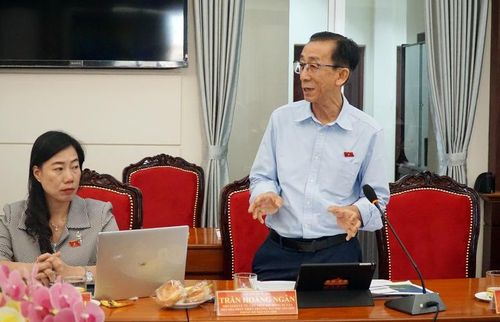ĐBQH, PGS.TS Trần Hoàng Ngân đánh giá cao những đóng góp quan trọng cho nền kinh tế và an ninh năng lượng của Petrovietnam
