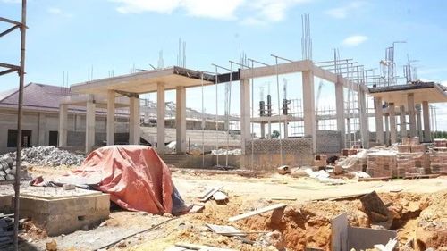 Ủy ban nhân dân thành phố Huế chỉ đạo các đơn vị đẩy nhanh vốn đầu tư công, hoàn thành các công trình trọng điểm đúng tiến độ, tạo đà để phát triển.