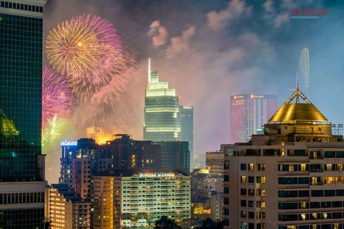  TPHCM khoác lên mình diện mạo rực rỡ 