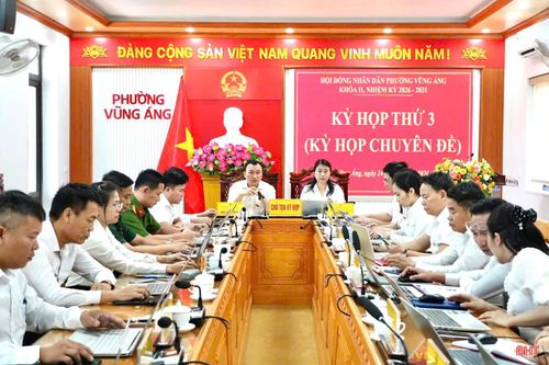 Kỳ họp thứ 3 (kỳ họp chuyên đề) của HĐND phường Vũng Áng đã thông qua Nghị quyết của HĐND phường về sắp xếp các tổ dân phố trên địa bàn.