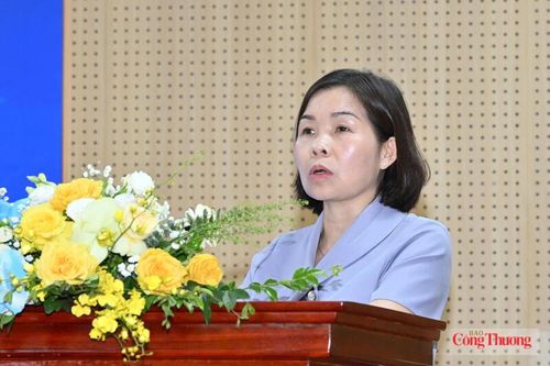 Bà Phùng Thị Kim Nga, Phó Chủ tịch UBND tỉnh Phú Thọ. Ảnh: Cấn Dũng