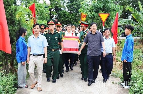 Quy tập liệt sĩ tại xã Hoàng An, tỉnh Phú Thọ.