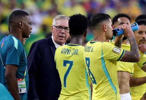 Ancelotti hiểu rõ World Cup không phải nơi dành cho những quyết định chiều lòng số đông.