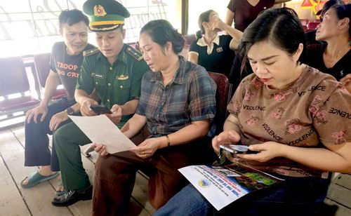 Bộ đội Biên phòng Nghệ An đang kết nối sức dân với nhiệm vụ bảo vệ biên giới, tạo thêm lá chắn vững chắc từ cơ sở.