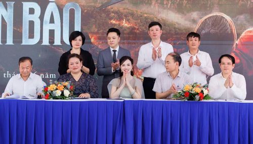 Chiến bào dự kiến ra rạp năm 2028.