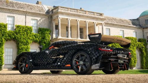 Siêu xe làm từ hơn 300.000 mảnh LEGO (Ảnh: ODC)