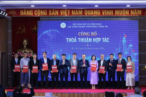 Công bố thỏa thuận hợp tác giữa các bên.
