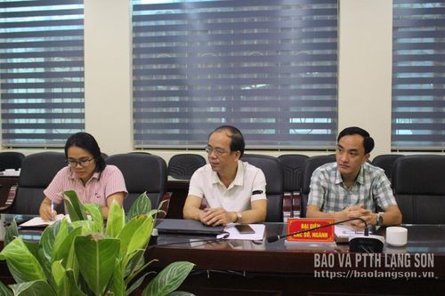 Các đại biểu dự hội nghị tại điểm cầu tỉnh Lạng Sơn