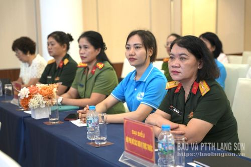 Các đại biểu tham dự lễ phát động