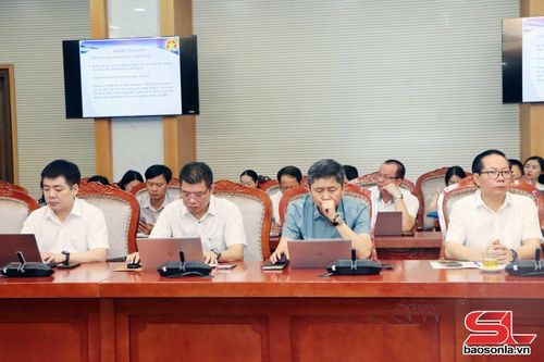 Các đại biểu dự Hội nghị.