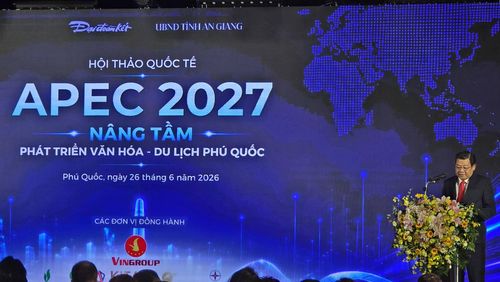 Ông Ngô Công Thức, Phó Chủ tịch UBND tỉnh An Giang phát biểu tại Hội nghị.