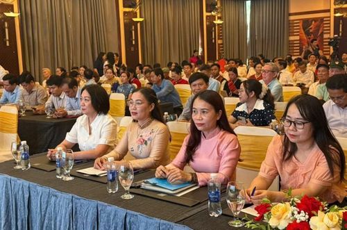 Các đại biểu tham dự chương trình tuyên dương các gia đình tiêu biểu tỉnh Quảng Trị năm 2026.
