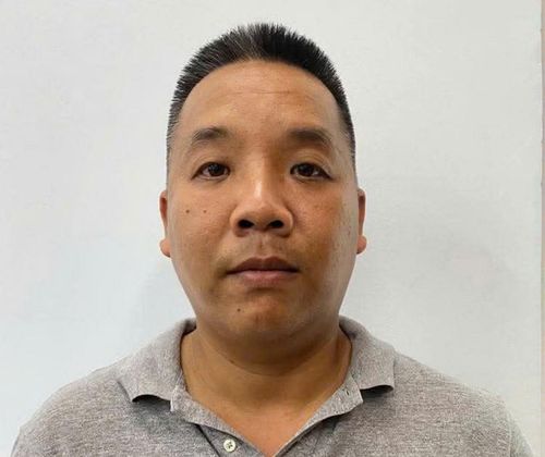 Nguyễn Tấn Hiệp khi bị khởi tố bị can.
