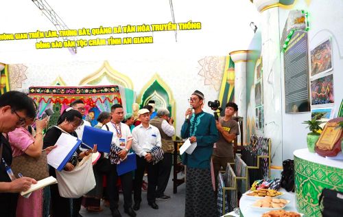 Chương trình “Mỗi xã một sản phẩm” (OCOP) đã trở thành một bệ phóng hoàn hảo cho dân tộc Chăm Islam tỉnh An Giang phát triển kinh tế