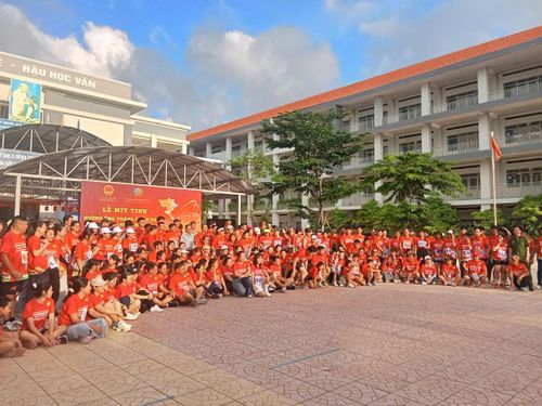 Sự kiện thu hút đông đảo các tầng lớp nhân dân trên địa bàn phường Phước Tân tham gia.