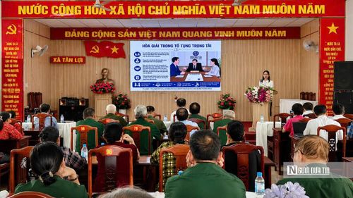 Toàn cảnh buổi hội nghị tuyên truyền.
