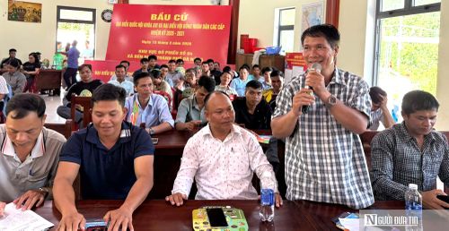 Hội Luật gia thành phố Đà Nẵng tuyên truyền, phổ biến pháp luật cho cán bộ, già làng, người có uy tín và người dân tại các xã Thượng Đức, Bến Hiên, Đại Lộc.
