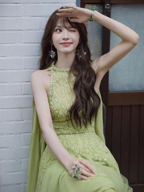 Điền Hi Vi đang nhận được nhiều thiện cảm từ phía khán giả nhờ diện mạo tươi tắn, khả năng diễn xuất tự nhiên. Ảnh: Weibo
