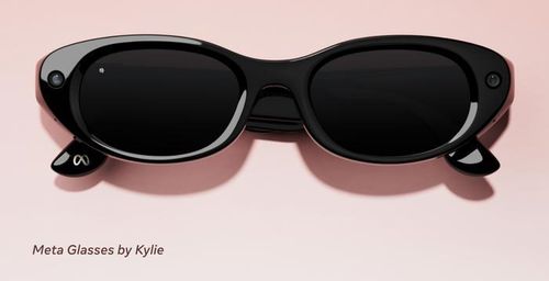 Meta Glasses by Kylie có gọng oval mảnh. Ảnh: Meta