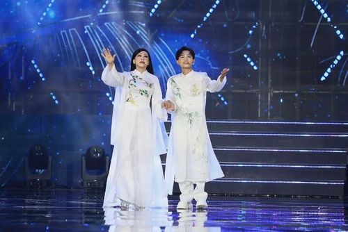 Khán giả không ngừng kỳ vọng về một sản phẩm hợp tác chính thức giữa Hồ Văn Cường và Như Quỳnh.