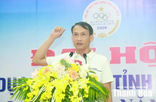 Đại diện vận động viên tuyên thệ tại đại hội.