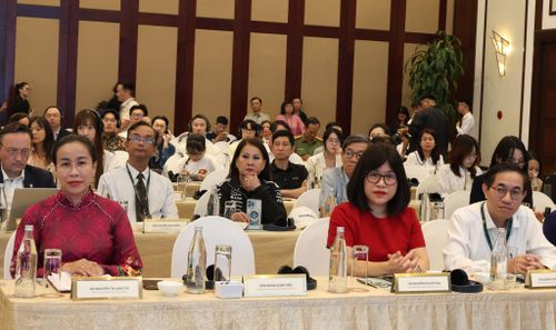 Các đại biểu tham dự họp báo. Ảnh: NGỌC HÀ