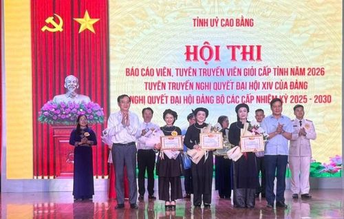 Những tuyên truyền viên trẻ xuất sắc nỗ lực đổi mới, sáng tạo trong tuyên truyền Nghị quyết Đại hội XIV của Đảng và nghị quyết đại hội đảng bộ các cấp.