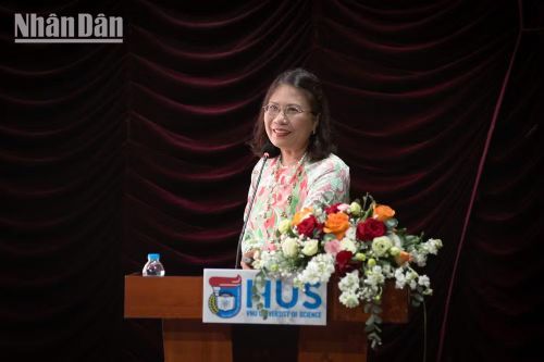 Phó Giáo sư, Tiến sĩ Phạm Lan Oanh, Phó Viện trưởng Viện văn hóa nghệ thuật quốc gia Việt Nam. (Ảnh: MINH DUY)