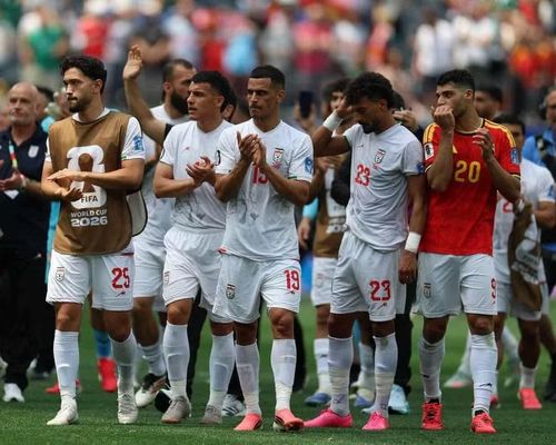 Tiếc cho Iran phải chia tay giải ngay vòng bảng dù không thua trận nào.