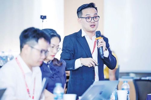 TS Trần Quốc Thiện tham dự Diễn đàn Trí thức trẻ Việt Nam toàn cầu năm 2025.