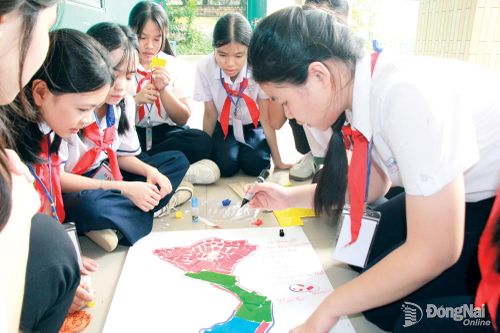 Chỉ huy Đội các trường được rèn luyện kiến thức, kỹ năng khi tham gia các hoạt động tại Liên hoan Chỉ huy Đội giỏi cấp thành phố năm 2026.