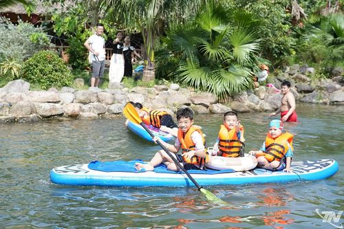 Suối Cốc Homestay, xã Đại Phúc được nhiều phụ huynh lựa chọn cho con em đến trải nghiệm trong dịp hè.