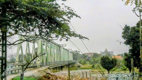 Cầu Cừ hôm nay - cây cầu từng là mục tiêu đánh phá ác liệt trong chiến tranh, nay vẫn bền bỉ nối đôi bờ quê hương