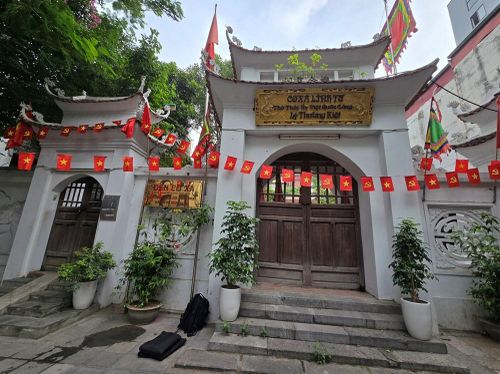 Đền Cơ Xá là di tích tiêu biểu của văn hóa đô thị lịch sử, nơi kể câu chuyện về cách một cộng đồng giữ ký ức của mình qua hơn 1.000 năm