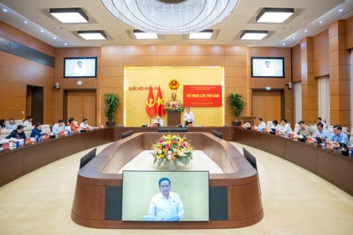 Quang cảnh hội nghị. Ảnh: CẨM HÀ