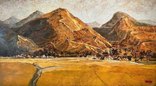 Tác phẩm “Mùa vàng” (sơn mài, 87 x 156cm, 2023) của Đình Miền.