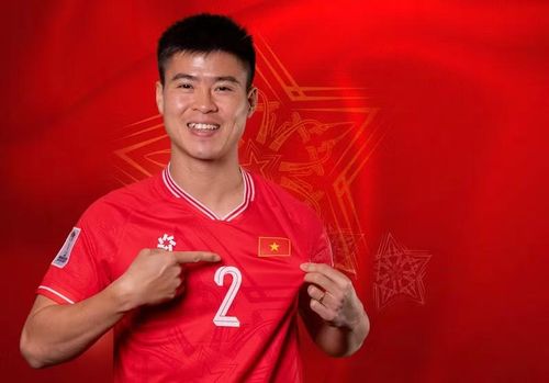 Cựu đội trưởng Đỗ Duy Mạnh đang chạy đua với thời gian để có thể tham dự AFF Cup 2026 khi đang làm bạn với chấn thương.