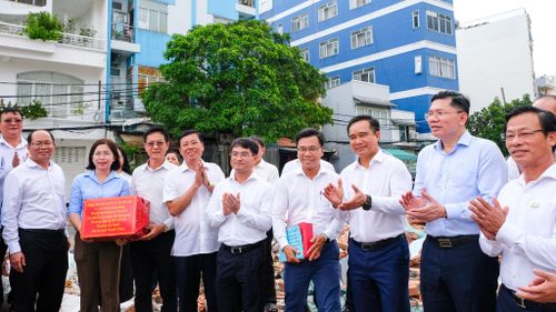 Hình ảnh tại buổi khảo sát thực địa.