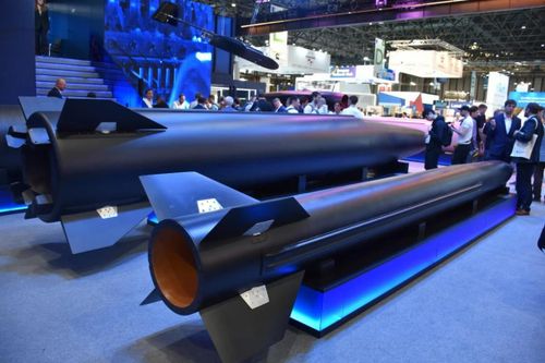Tên lửa FP-9 và FP-7. Ảnh: Bartłomiej Kucharski/Wojsko i Technika/defence-blog.com