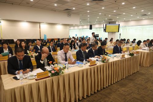 Toàn cảnh ĐHĐCĐ PVcomBank 2026