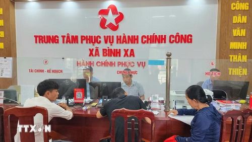 Trung tâm Phục vụ Hành chính công xã Bình Xa, Tuyên Quang. (Ảnh: Thanh Vân/TTXVN)