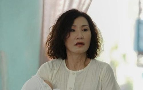 Vai diễn của Hồng Đào trong Cục Vàng Của Ngoại.