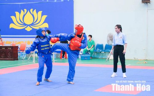Các vận động viên tranh tài ở môn Vovinam trong khuôn khổ Đại hội TDTT tỉnh Thanh Hóa lần thứ X.
