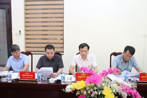 Các đại biểu dự kỳ họp