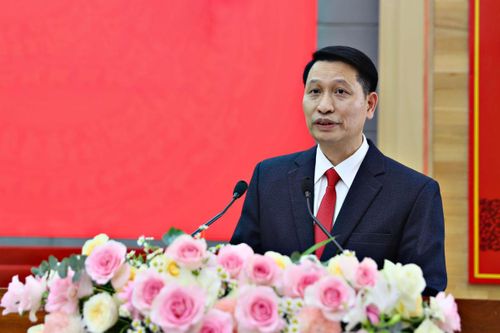Đồng chí Bùi Huy Thành, đại diện các đồng chí được điều động, bổ nhiệm lần này phát biểu