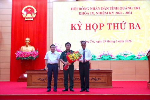 HĐND tỉnh Quảng Trị thông qua Nghị quyết cho thôi làm nhiệm vụ đại biểu HĐND tỉnh Khóa IX đối với ông Hoàng Xuân Đông, Chỉ huy trưởng Bộ Chỉ huy Quân sự tỉnh Hà Tĩnh