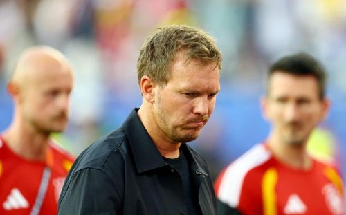  Julian Nagelsmann đối mặt nhiều chỉ trích khi Đức chơi bế tắc và thiếu ý tưởng trước Paraguay. 